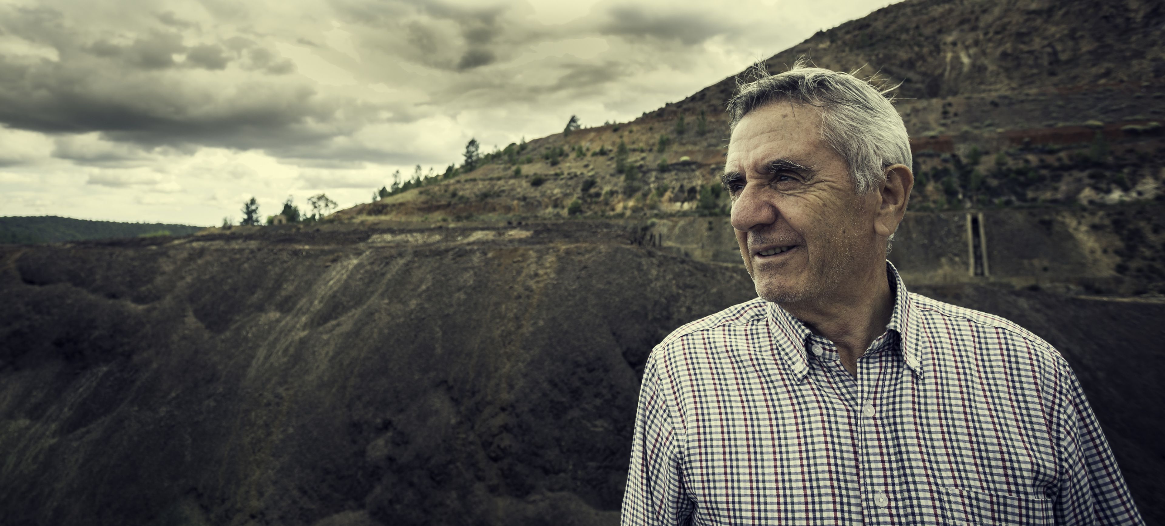 Black & White Photo of Bridge, Copyright 2019